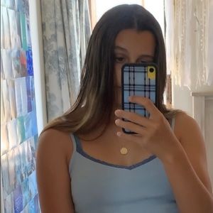 Meet your Posher, Isabel